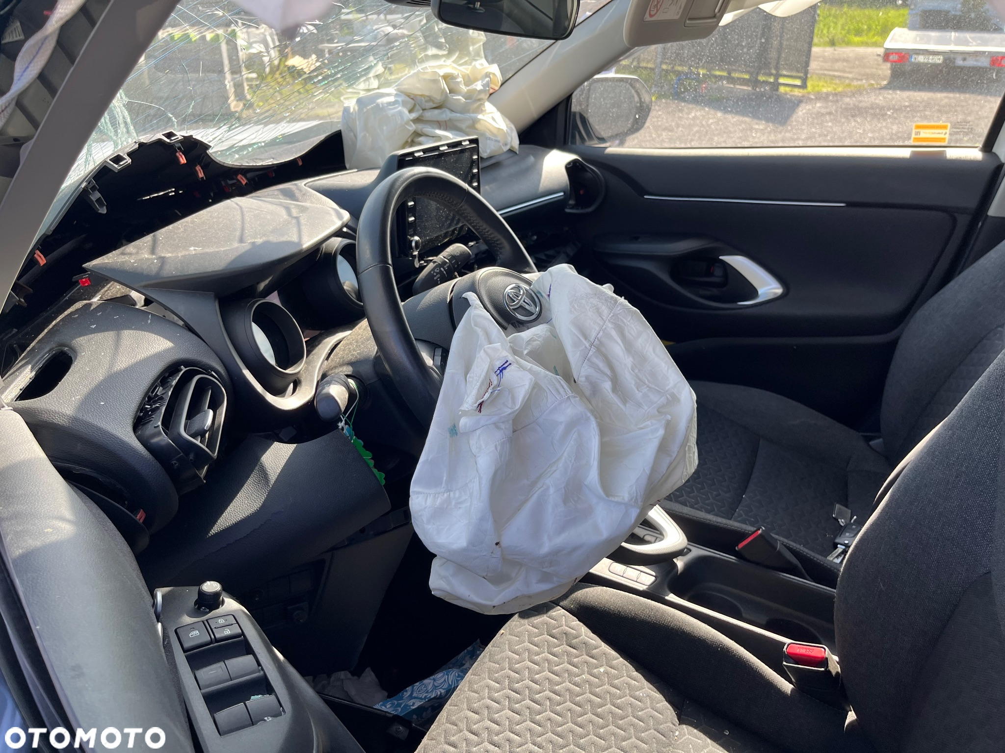 Toyota Yaris Cross Hybrid 1.5 Comfort - 10