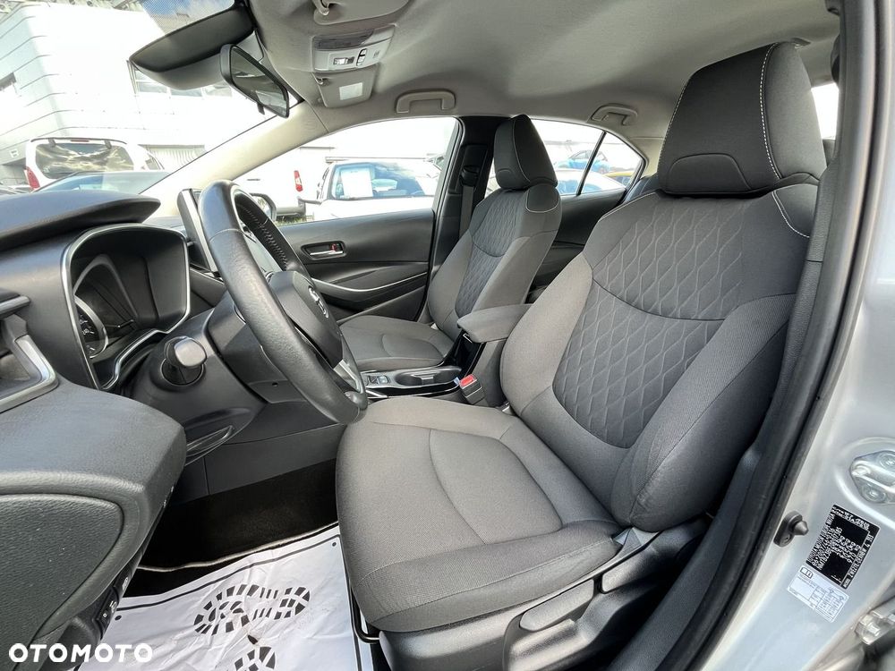 Toyota Corolla 1.8 Hybrid Comfort - 26