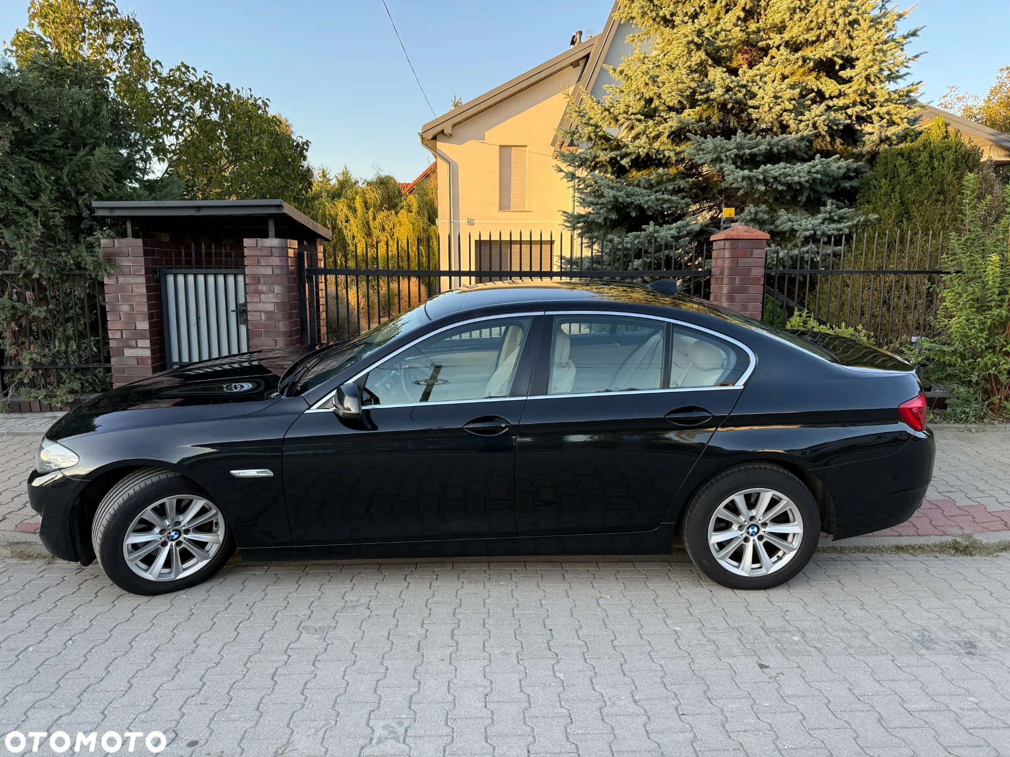 BMW Seria 5 520d - 2