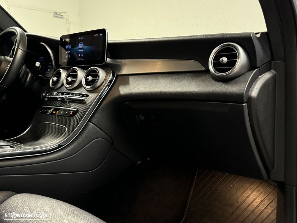 Mercedes-Benz GLC 300 de Coupé 4Matic - 18