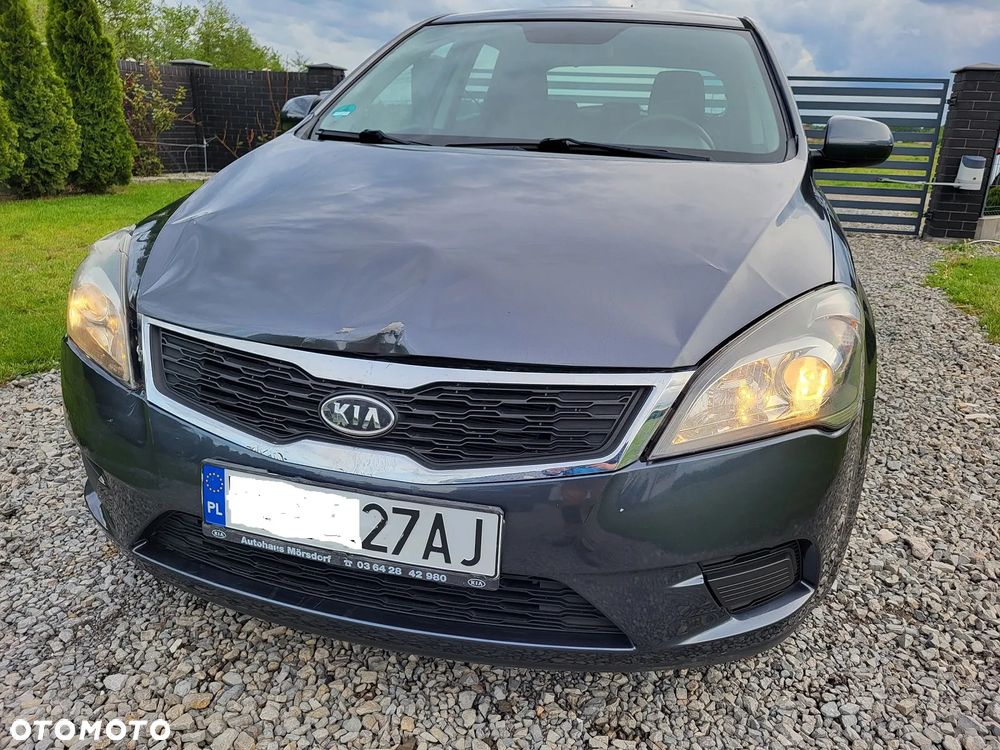 Kia Ceed 1.4 Comfort + - 7