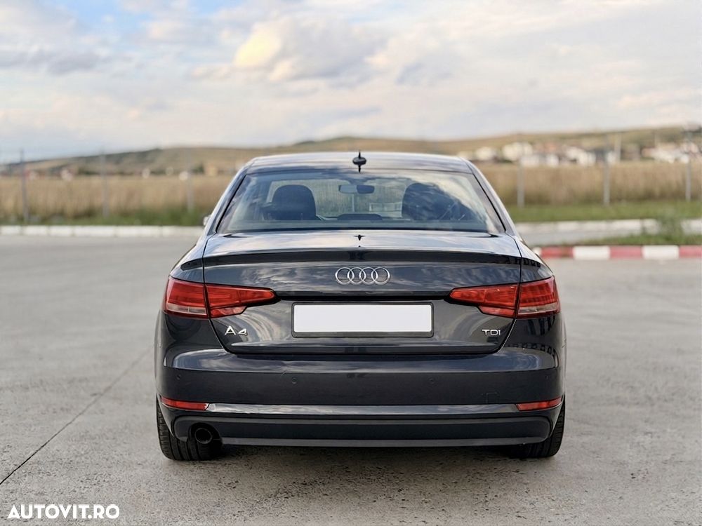 Audi A4 Limuzina 2.0 TDI ultra S tronic - 10