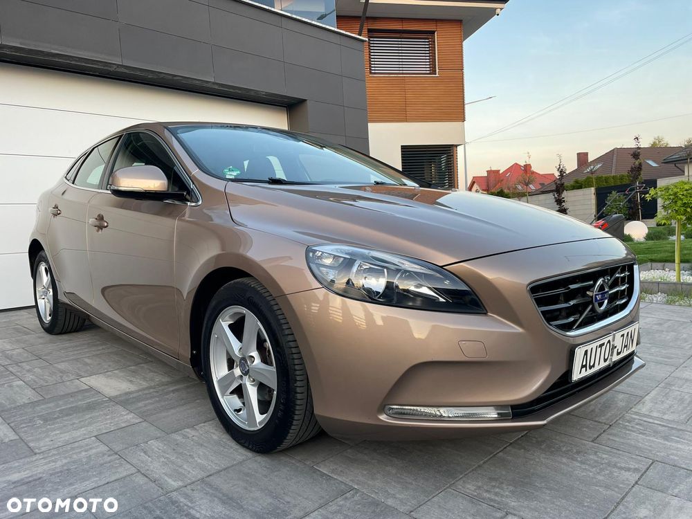 Volvo V40 D2 Summum - 35