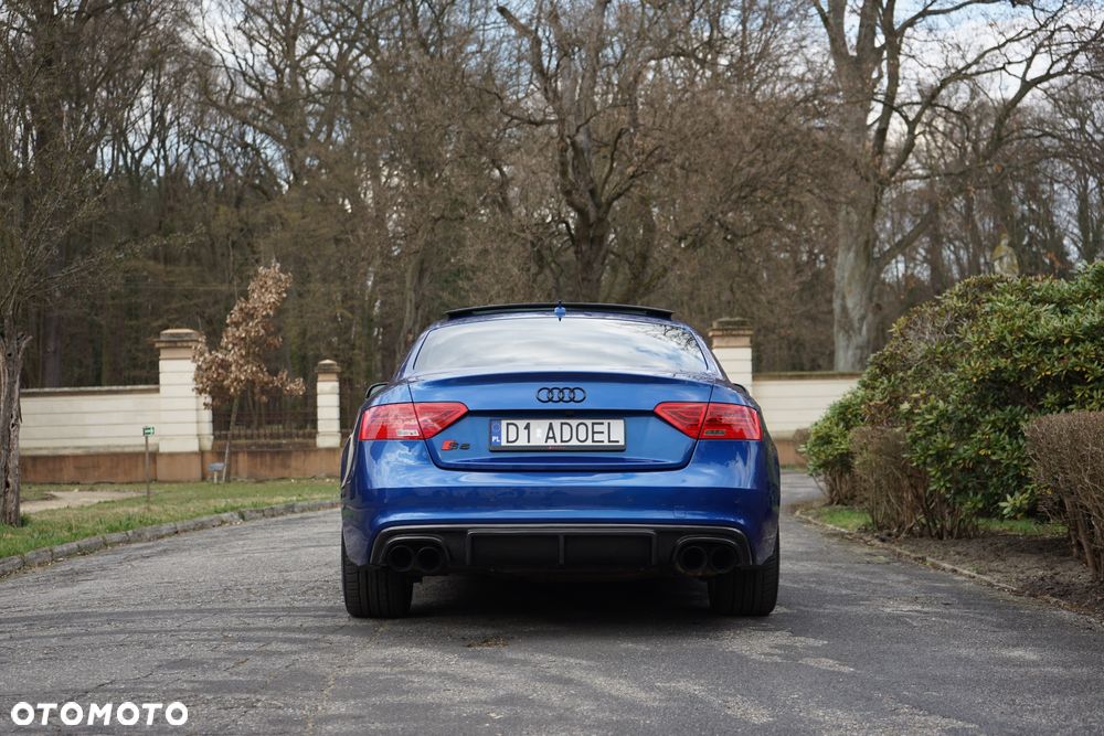 Audi S5 Coupé - 10