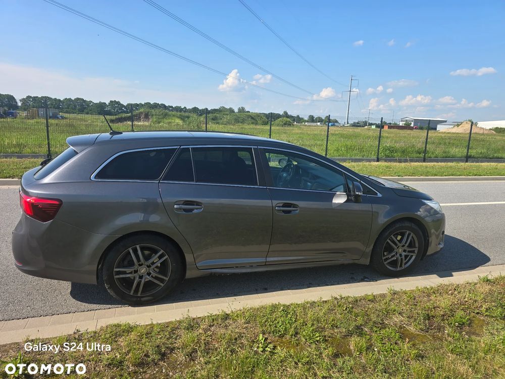 Toyota Avensis 2.0 Prestige MS - 2