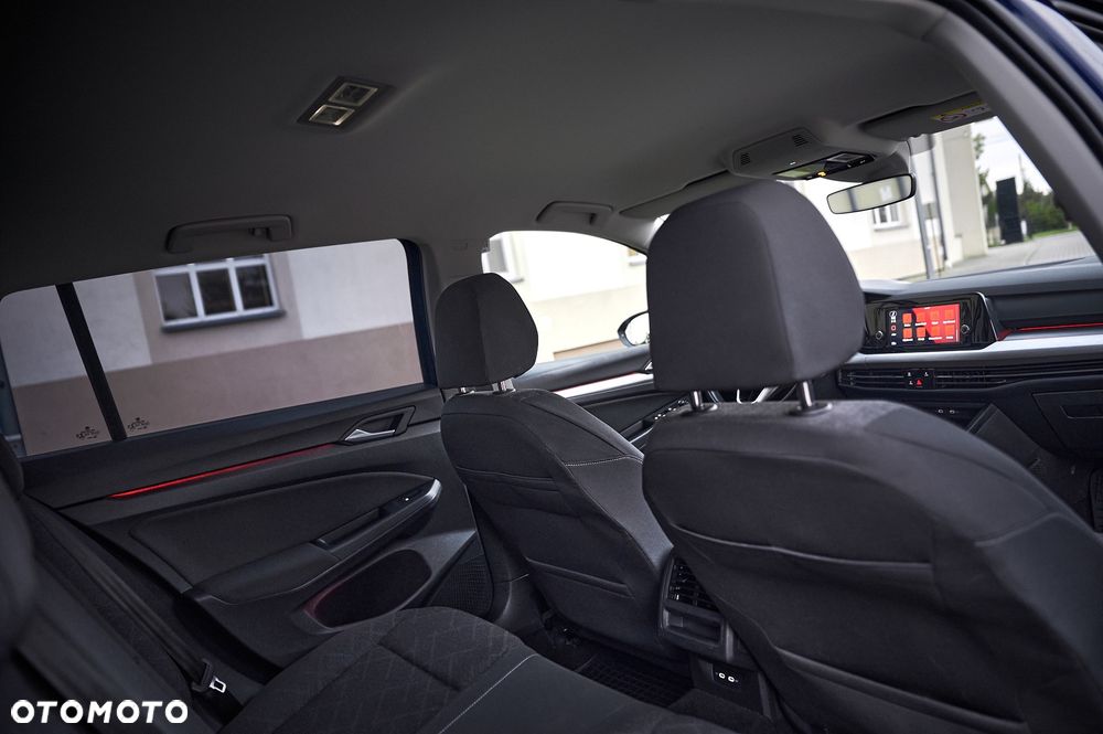 Volkswagen Golf - 26