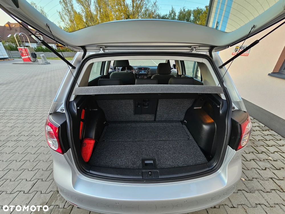 Volkswagen Golf Plus 1.6 TDI DPF BlueMotion Technology Team - 19
