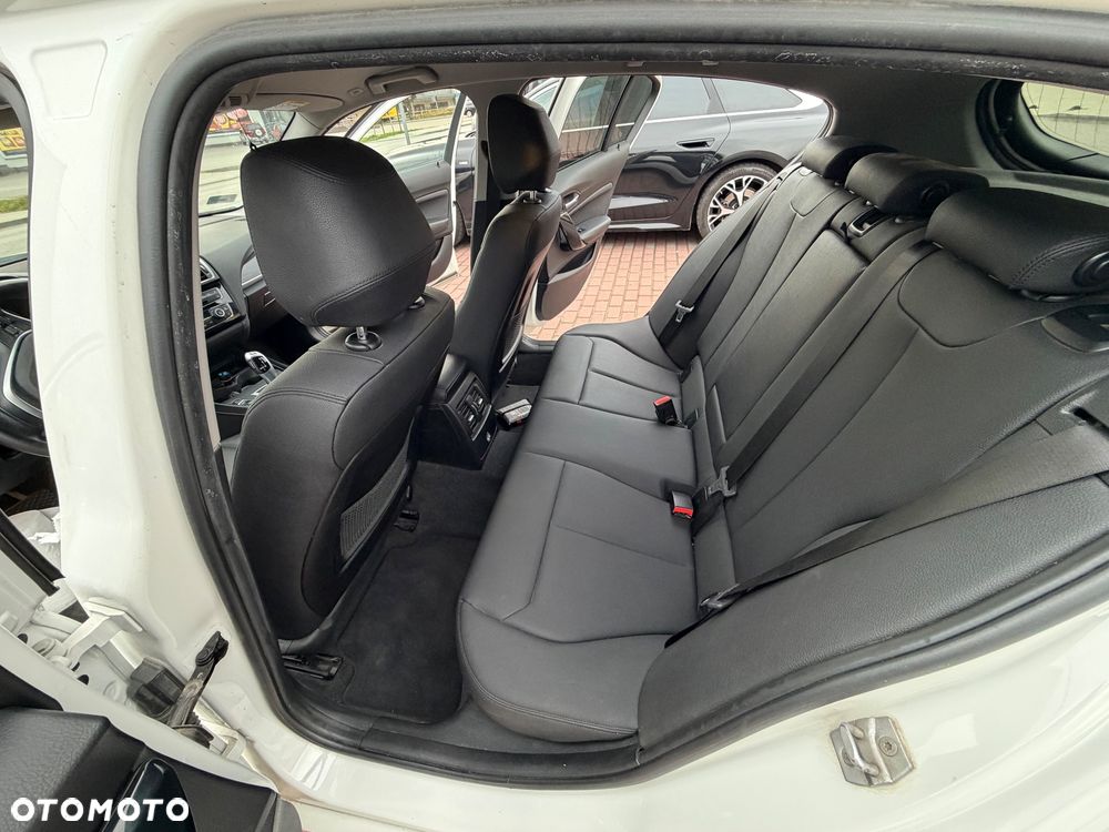 BMW Seria 1 118d Urban Line - 13