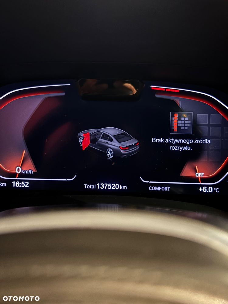 BMW Seria 3 320d xDrive M Sport - 14