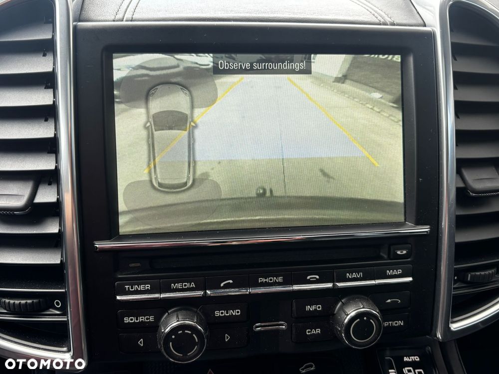 Porsche Cayenne Diesel Platinum Edition - 14