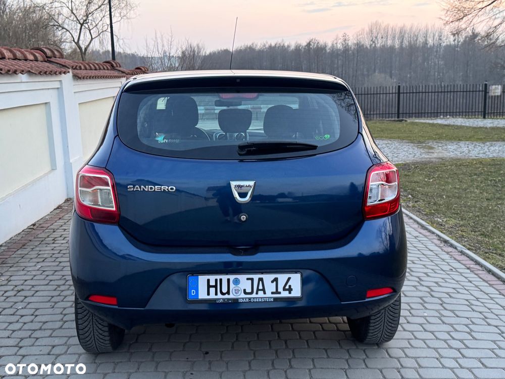 Dacia Sandero - 10