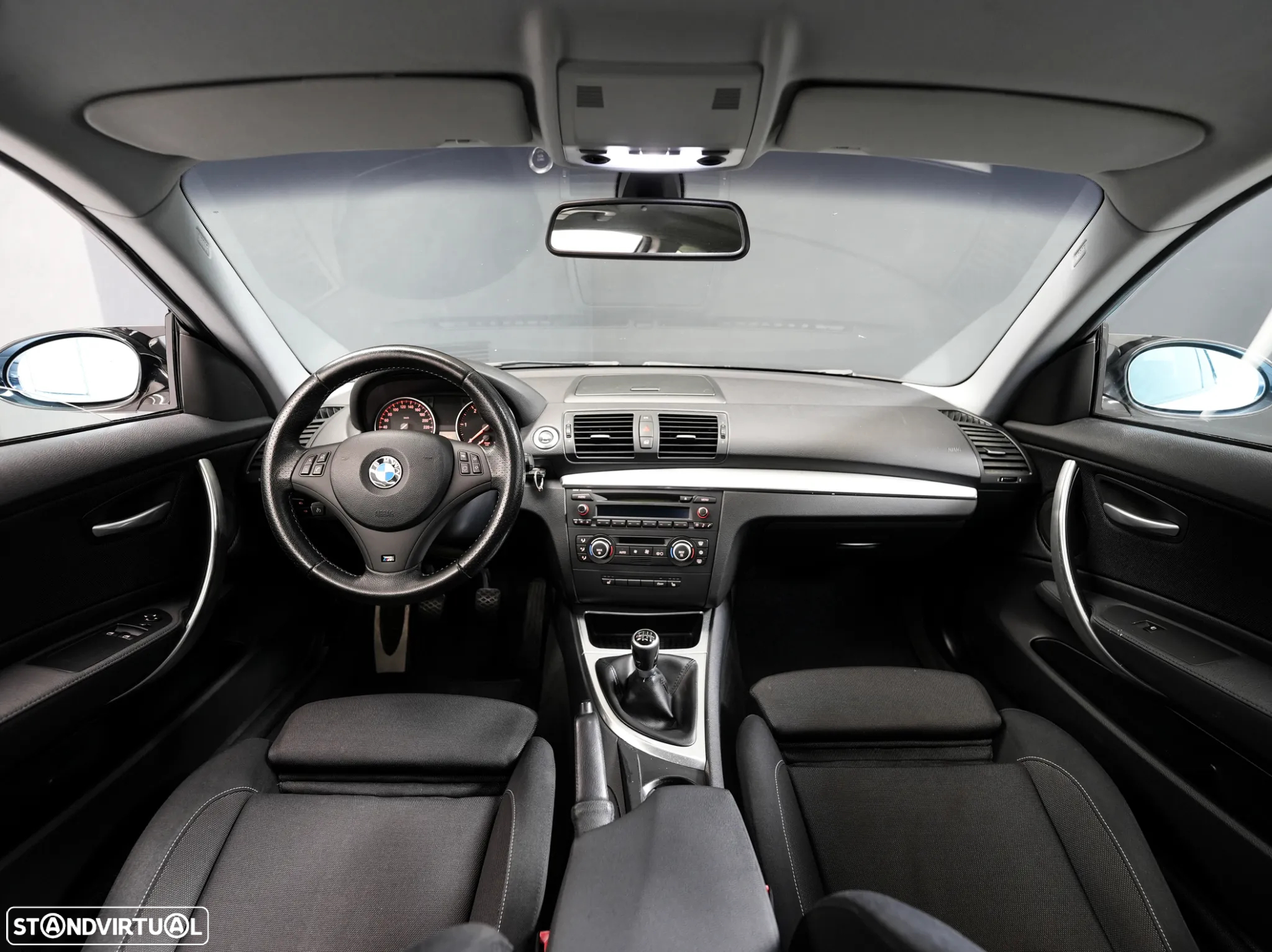 BMW 123 d Coupe - 12