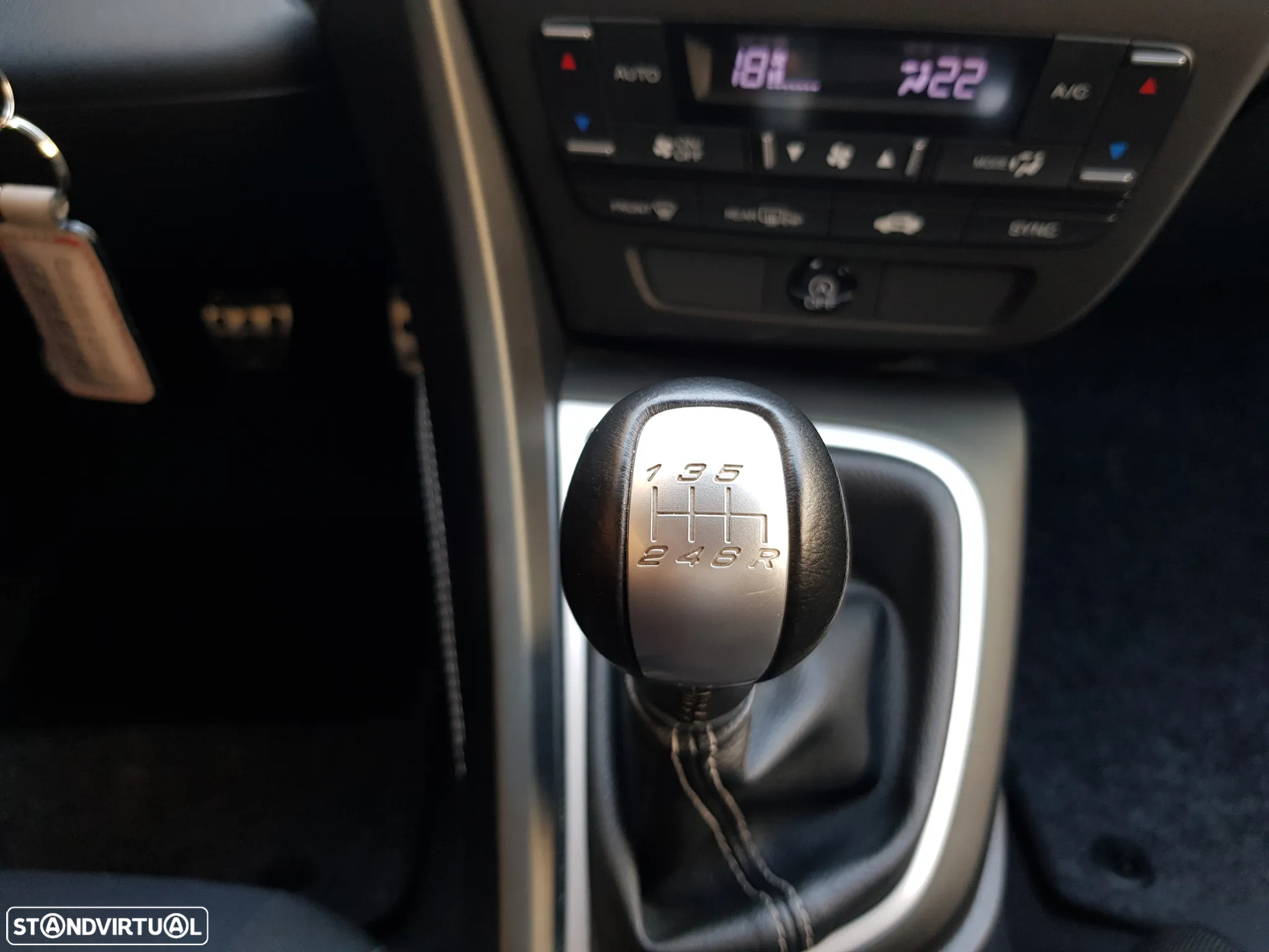 Honda Civic 1.6 i-DTEC Executive - 20