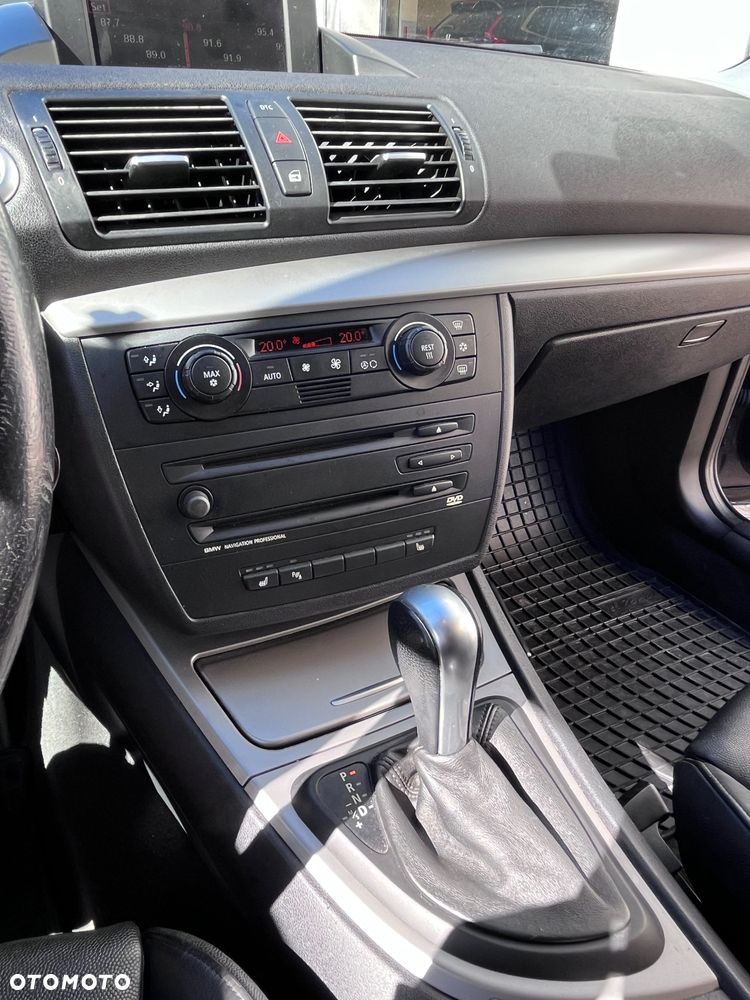 BMW Seria 1 - 17