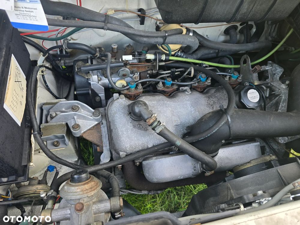 Peugeot J5 - 25