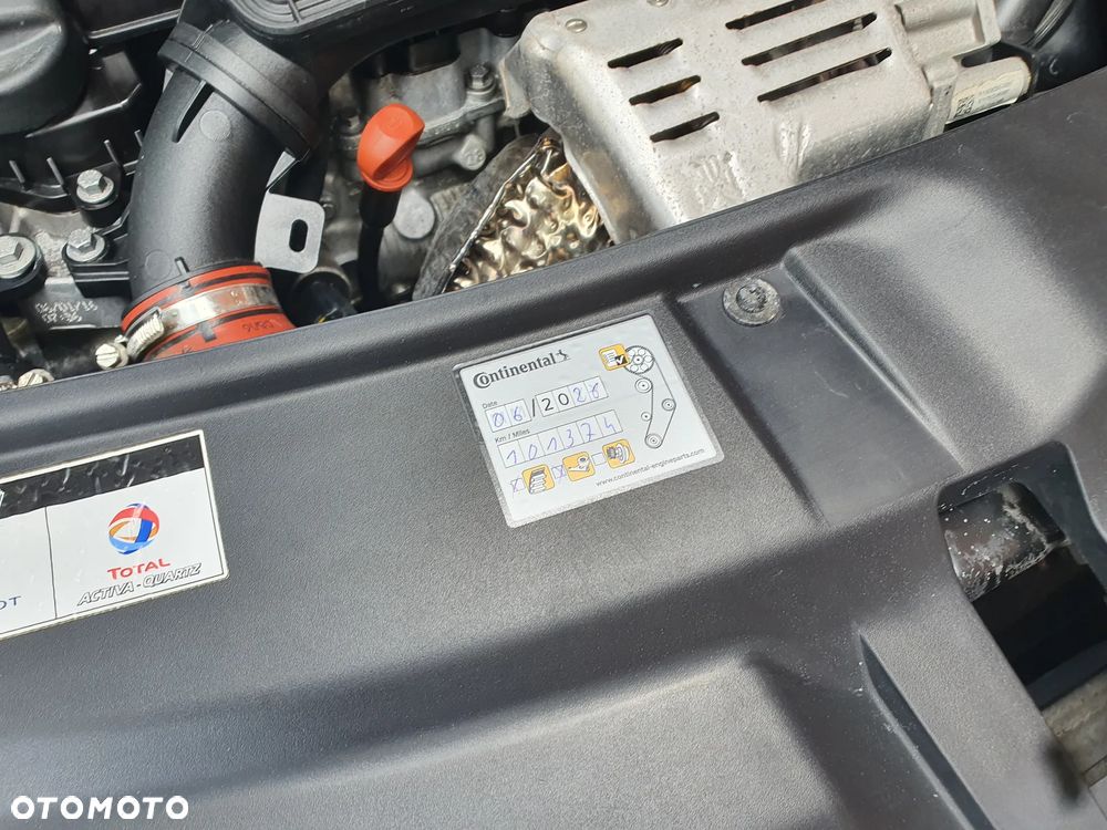 Peugeot 2008 PureTech 110 Stop&Start Allure - 24