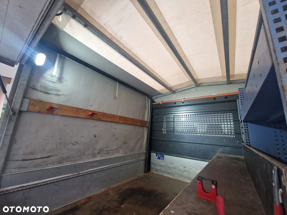Volkswagen Crafter - 10