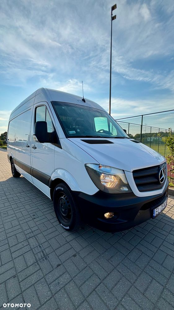 Mercedes-Benz Sprinter - 40