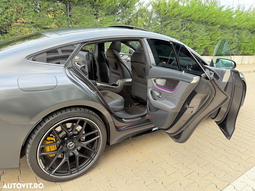 Mercedes-Benz AMG GT 53 4MATIC+ MHEV - 17