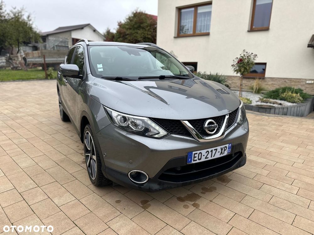 Nissan Qashqai 1.2 DIG-T TEKNA+ - 1