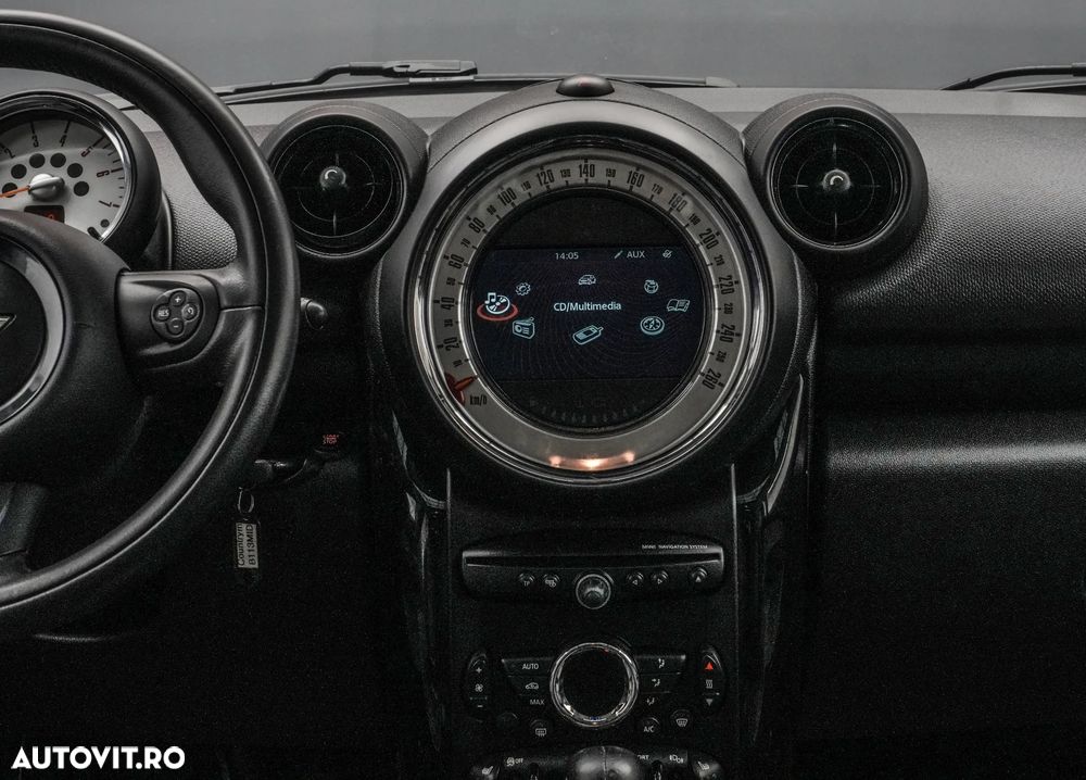 Mini Countryman Cooper D ALL4 AT - 19