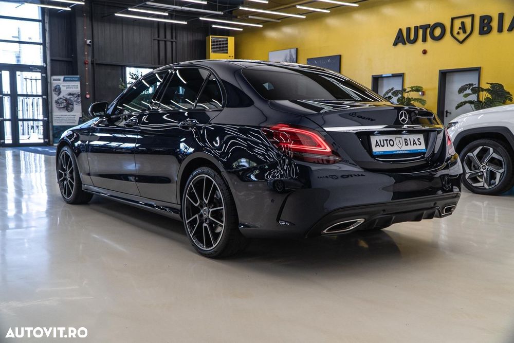 Mercedes-Benz C 300 e 9G-TRONIC AMG Line - 6
