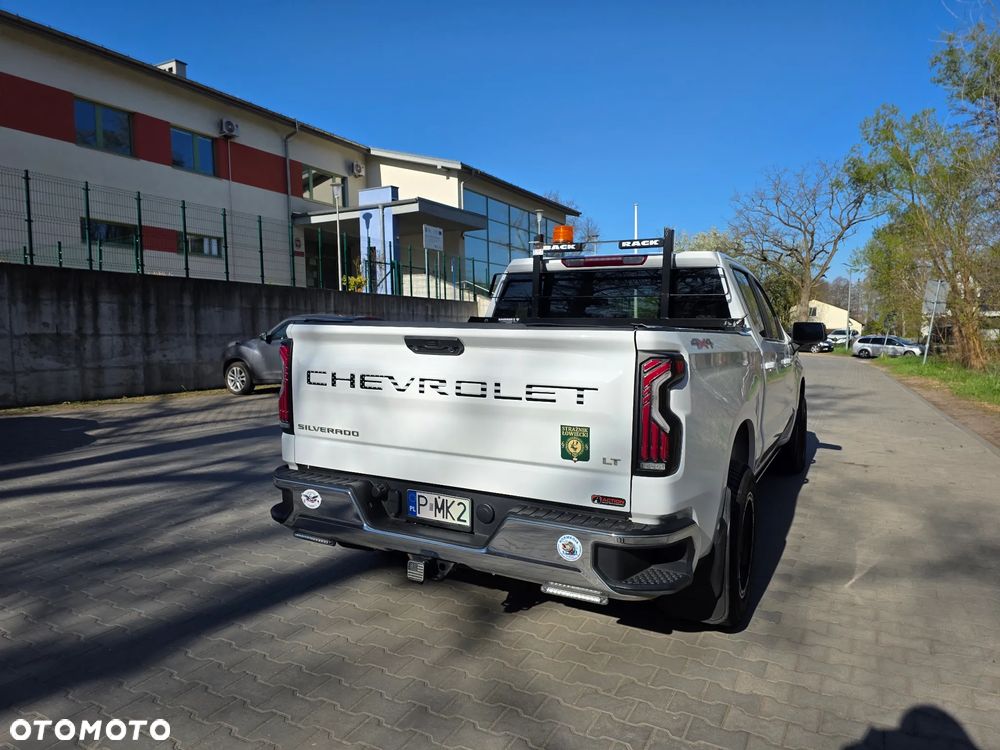 Chevrolet Silverado - 10