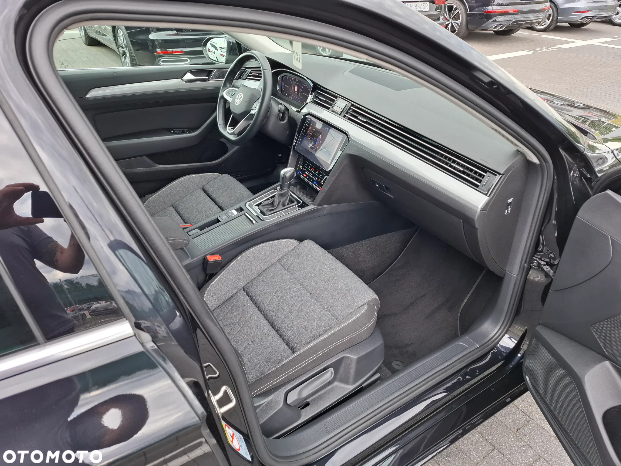 Volkswagen Passat Variant 2.0 TDI SCR DSG Business - 7
