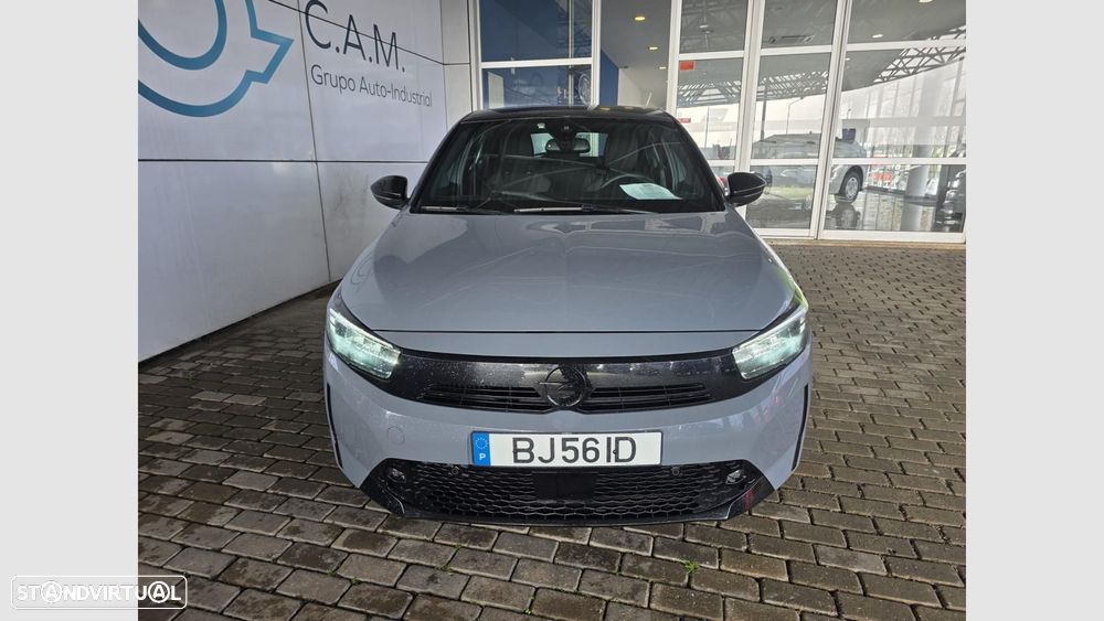 Opel Corsa 1.2 T GS - 2