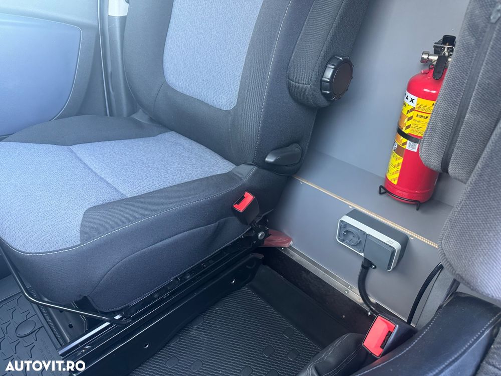 Opel Vivaro - 7