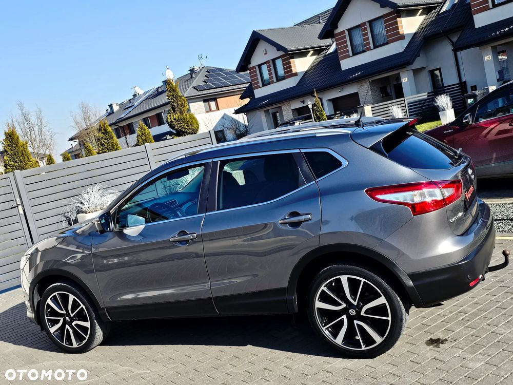 Nissan Qashqai 1.2 DIG-T Tekna EU6 - 10