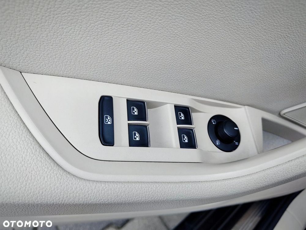 Skoda Superb 2.0 TSI 4x4 L&K DSG - 15