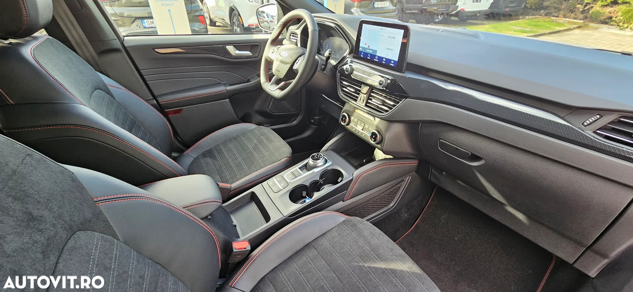Ford Kuga 2.5 Duratec FHEV AWD ST Line X - 10