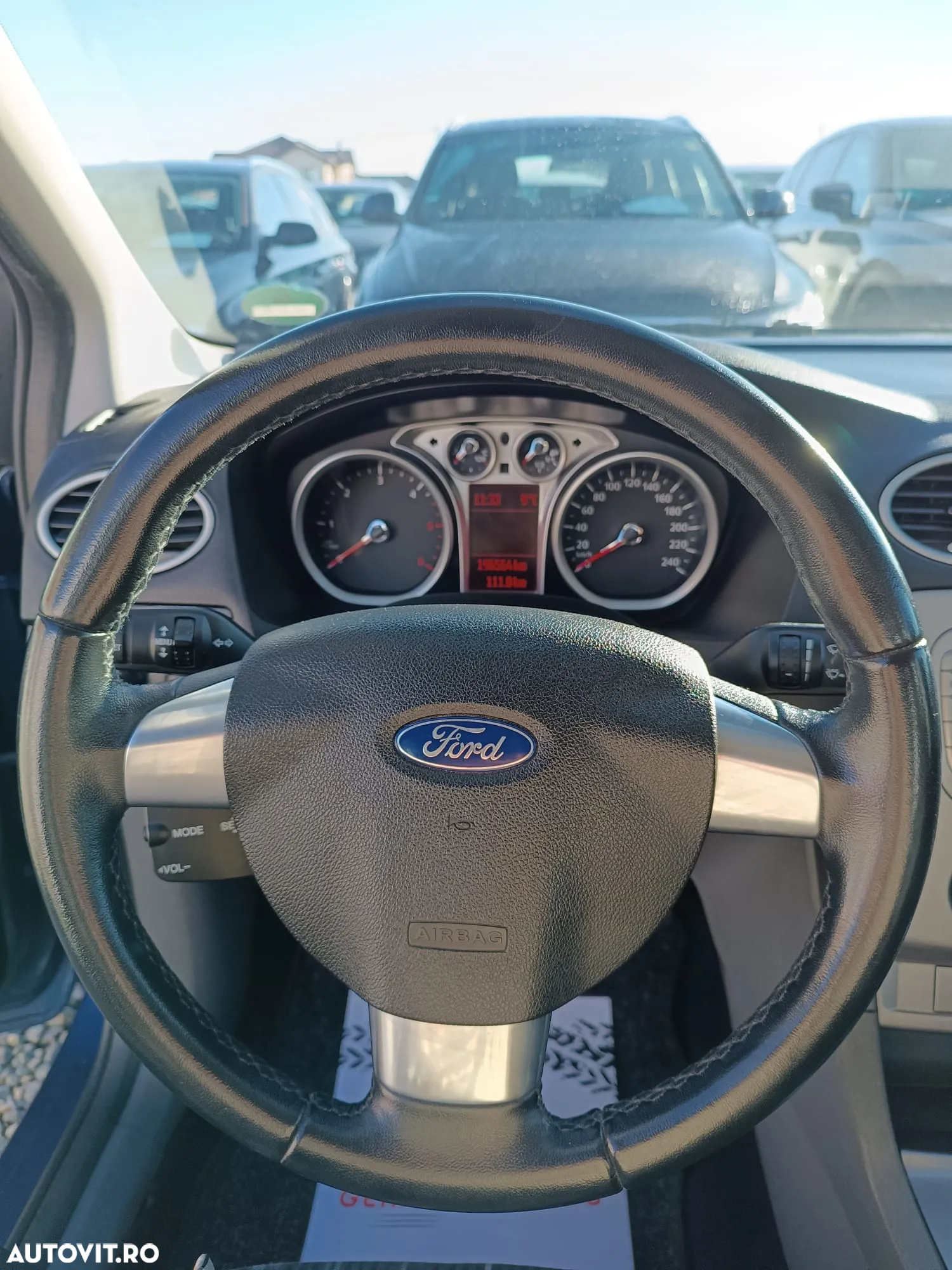 Ford Focus Turnier 1.6 TDCi DPF Ambiente - 13