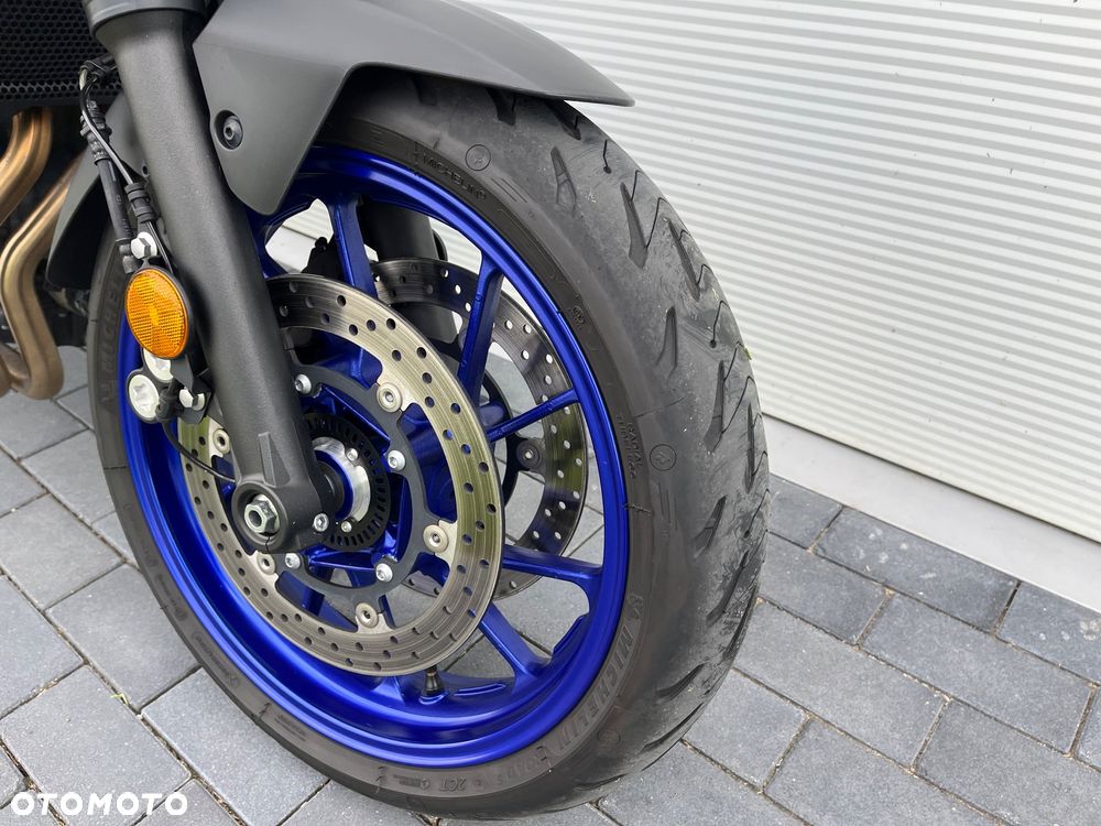 Yamaha MT - 18