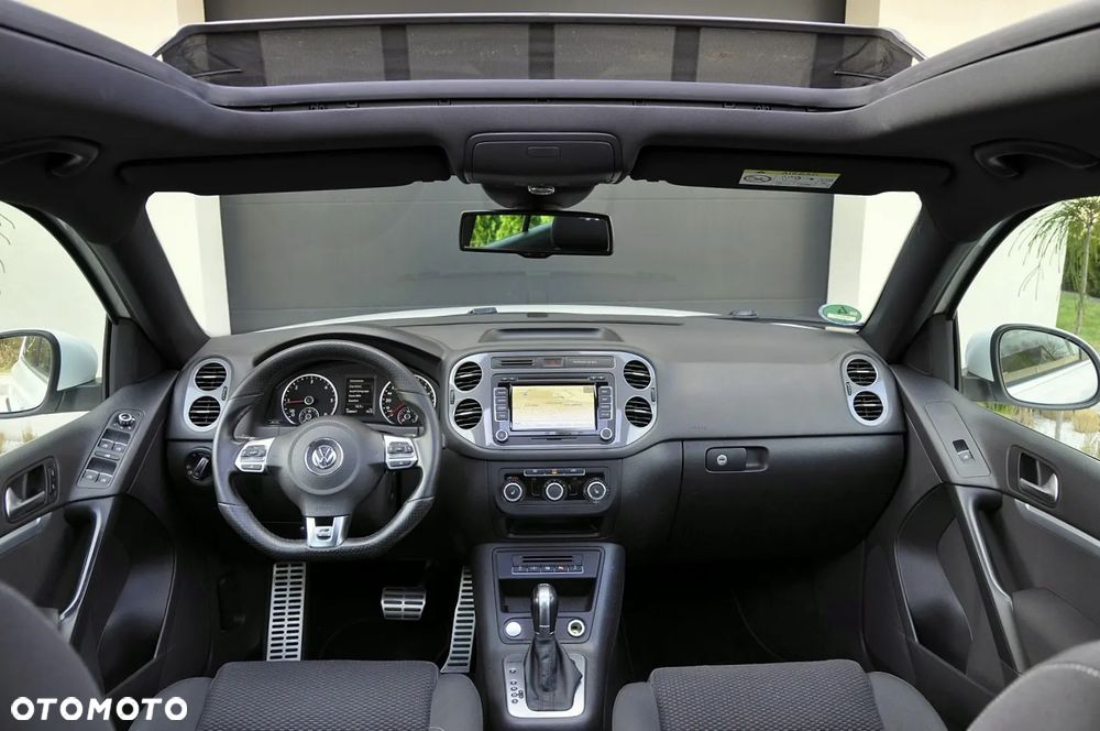 Volkswagen Tiguan 2.0 TDI 4Mot Perfectline R-Style DSG - 9