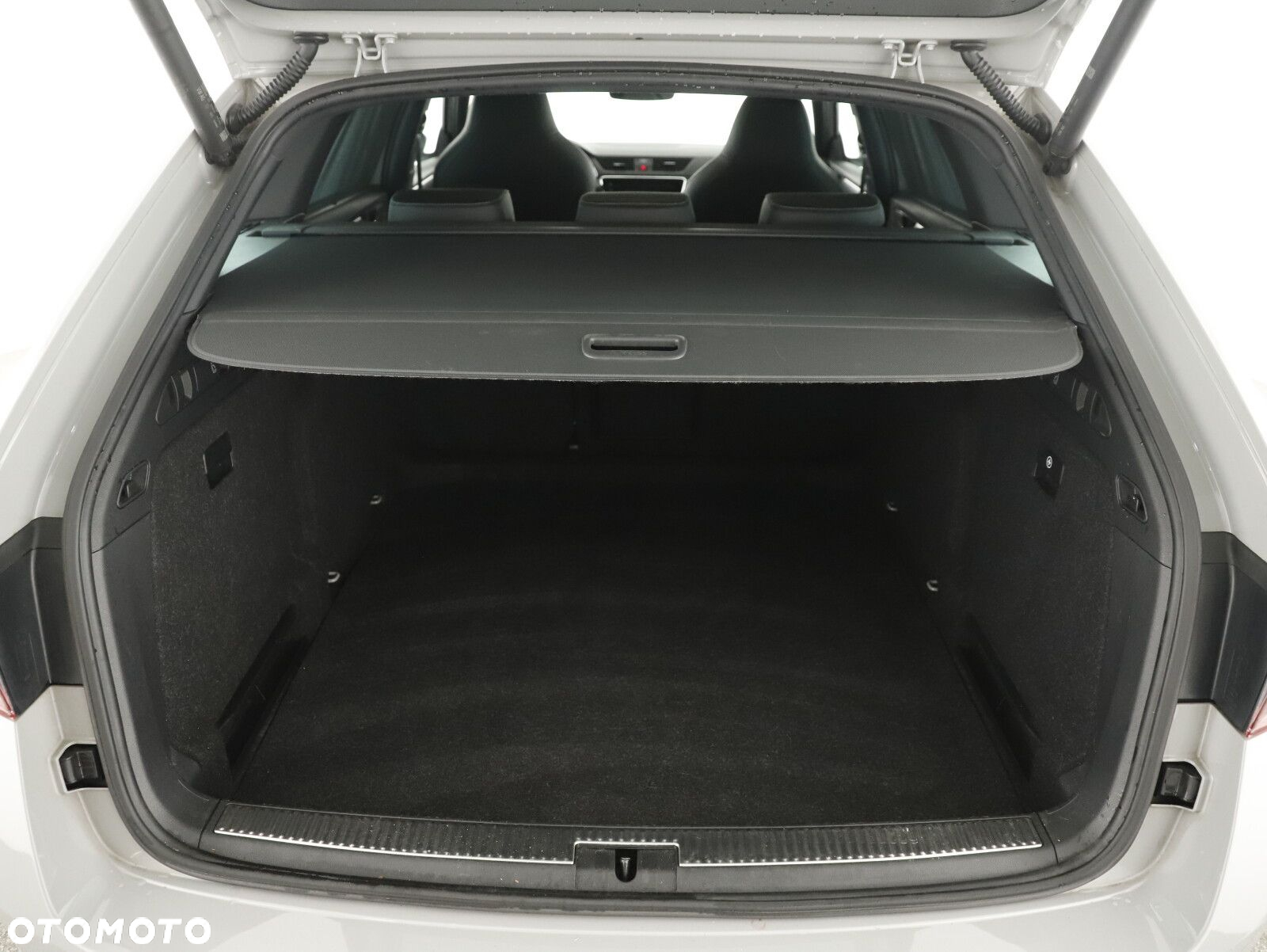 Skoda Superb 2.0 TDI SCR 4x4 Sportline DSG - 25