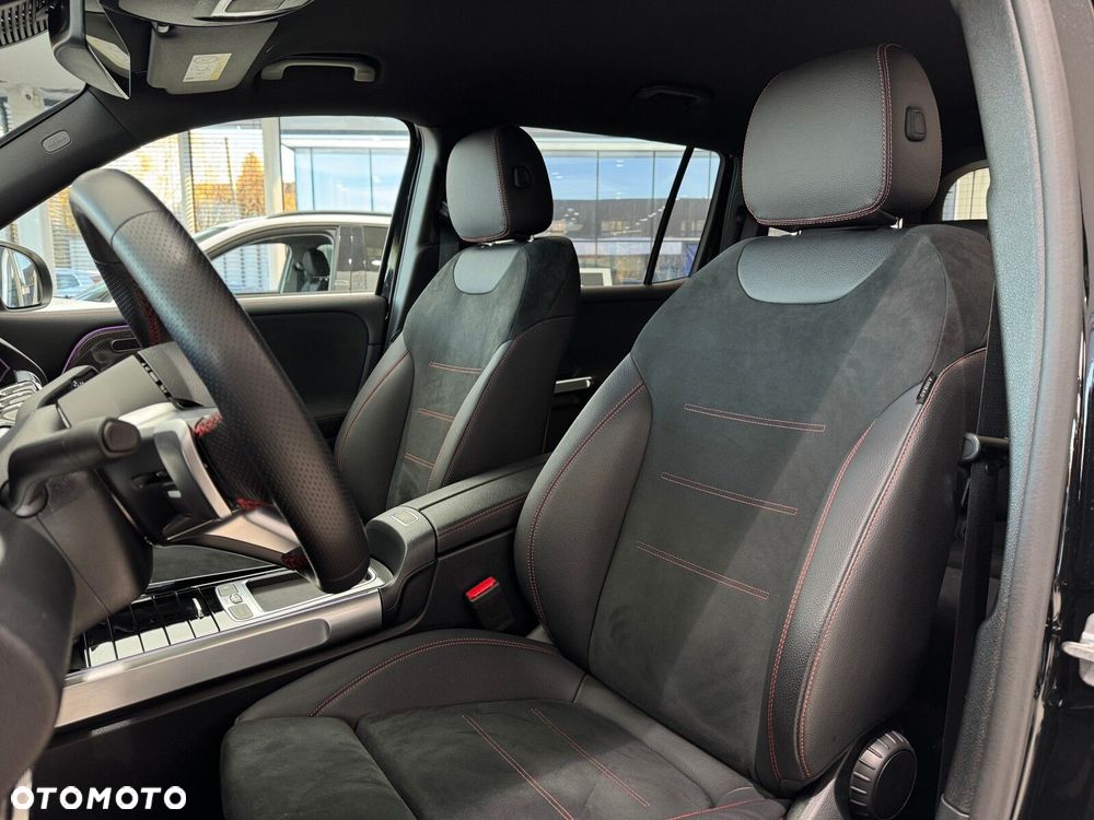 Mercedes-Benz GLB 200 AMG Line 7G-DCT - 10