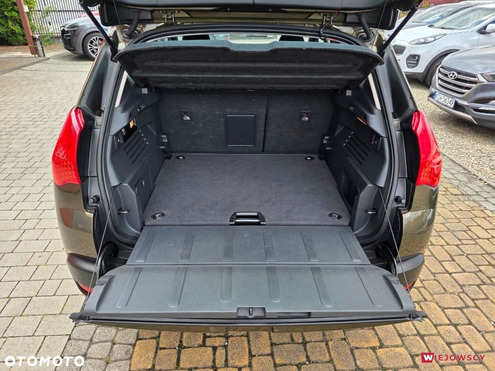 Peugeot 3008 - 16