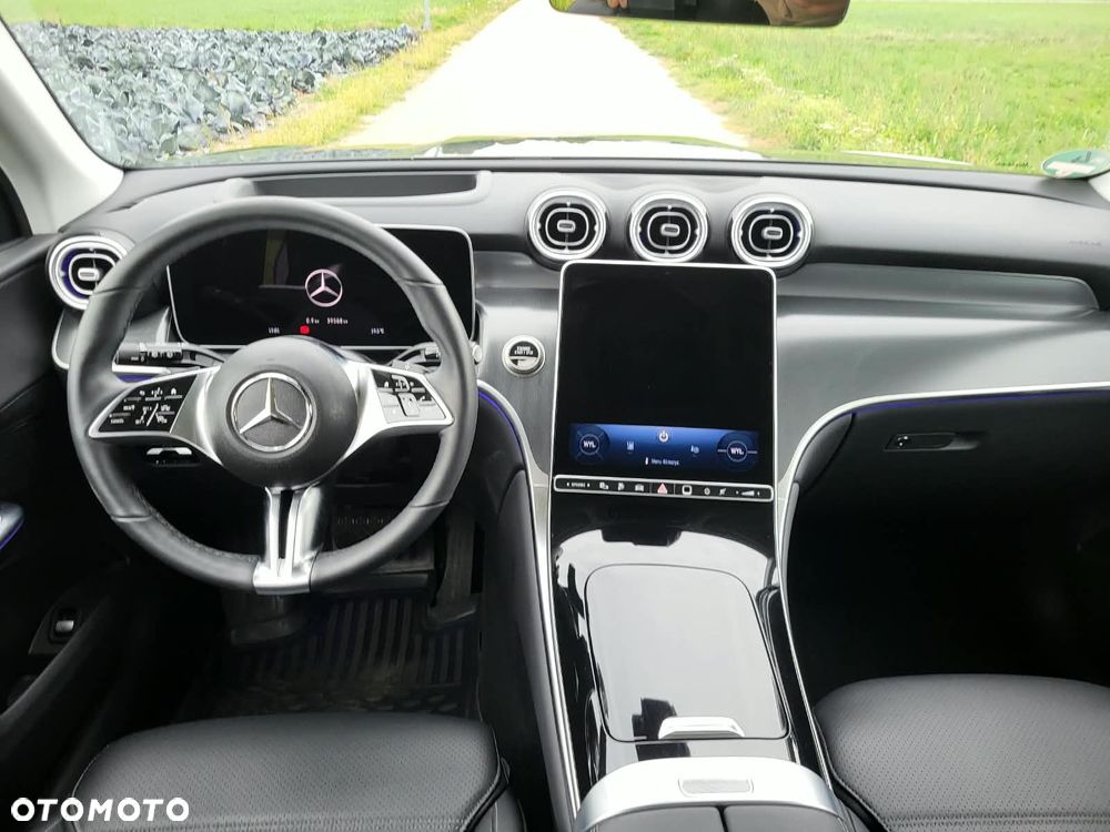 Mercedes-Benz GLC - 9