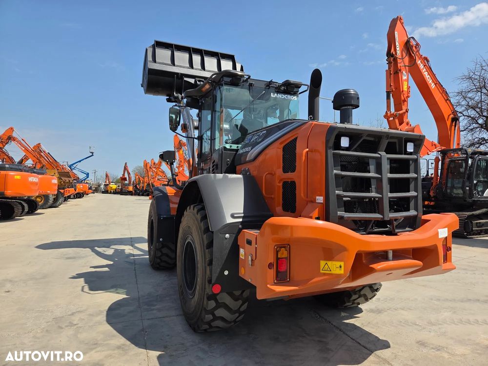 Hitachi ZW160-7, 2026, NOU, cupa 2,5mc, 14,5tone, Anvelope MICHELIN, gresare automata, CANTAR din fabrica, camera spate, camere laterale, latime 2,5m, produs in JAPONIA, Basculeaza la 4m, garantie 3 ANI, posibilitate leasing 5 ani-PROMOTIE 156.900 EUR+Tva - 13