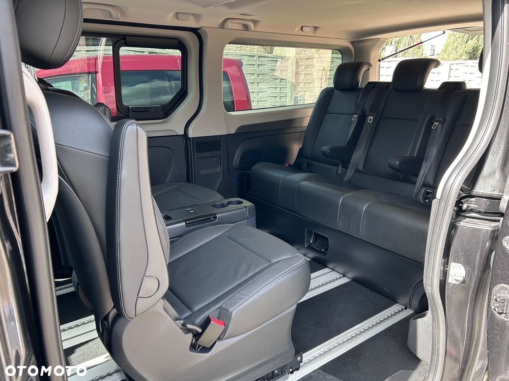 Renault Trafic Grand 2.0 dCi EDC - 4