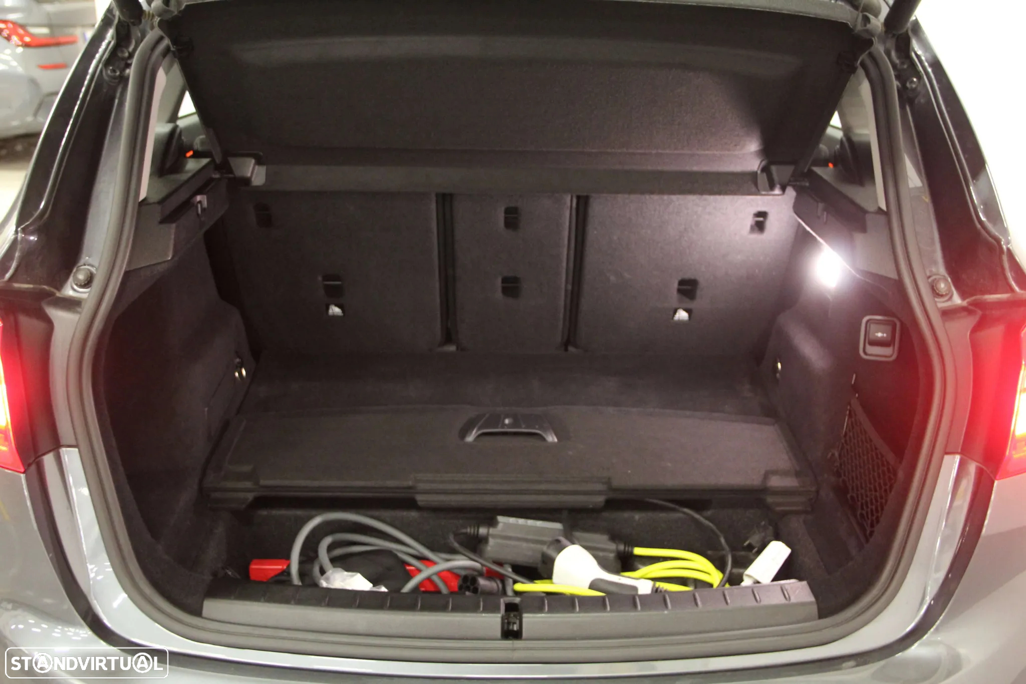 BMW 225xe Active Tourer Line Sport - 18