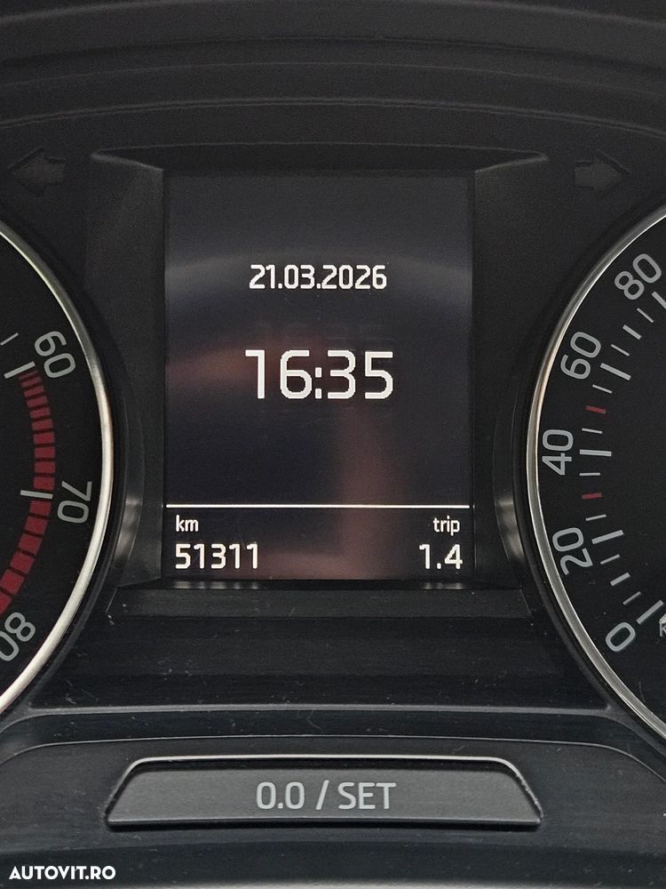 Skoda RAPID 1.2 TSI Ambition - 10