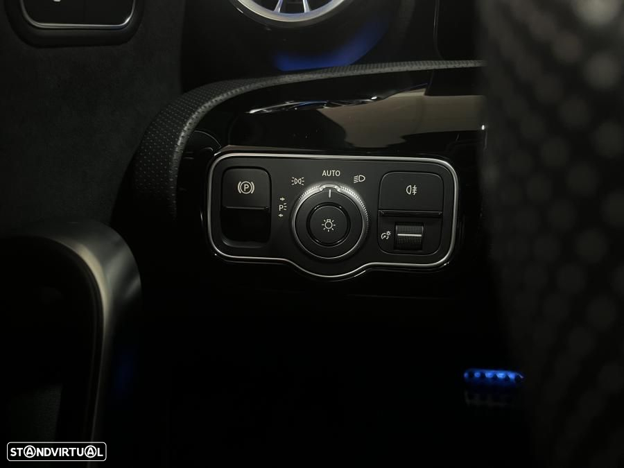 Mercedes-Benz A 250 e - 22
