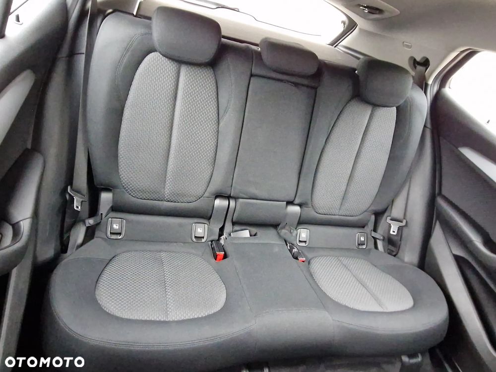 BMW X2 sDrive18d - 21