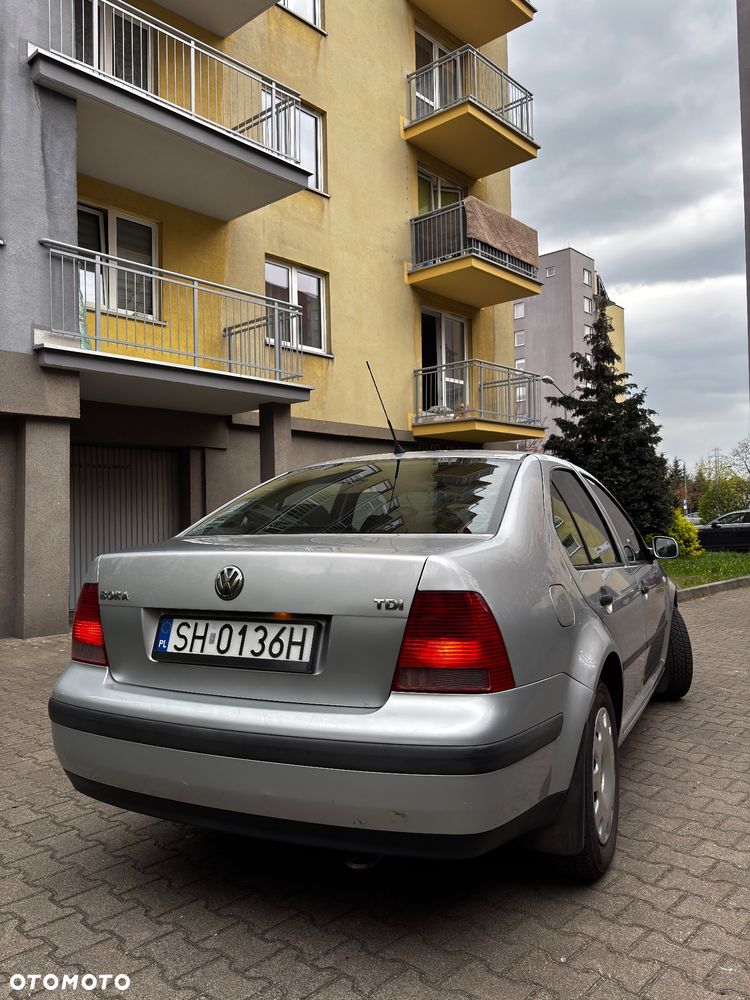 Volkswagen Bora 1.9 TDI - 3