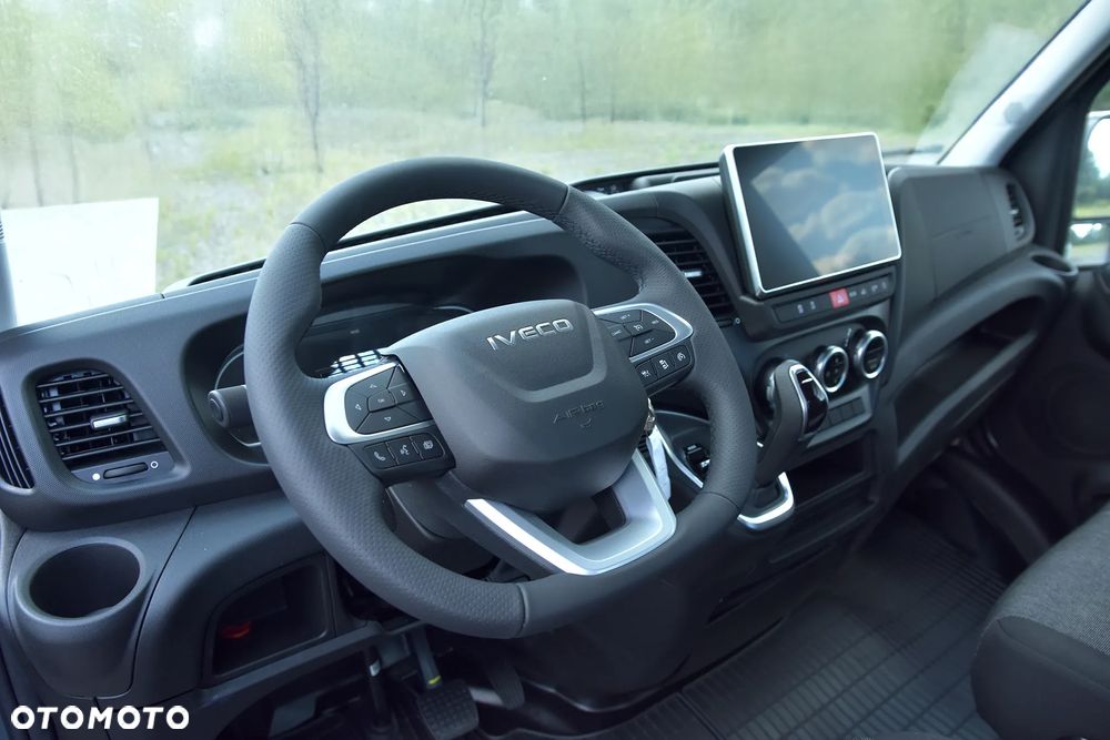 Iveco Daily 50C18 Skrzynia otwarta 6,1m do 3,5t skrzynka platforma - 6