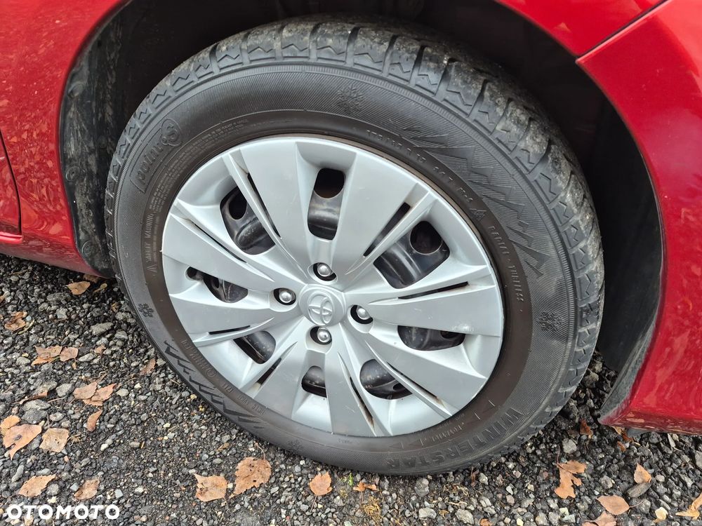 Toyota Yaris 1.33 Premium - 23