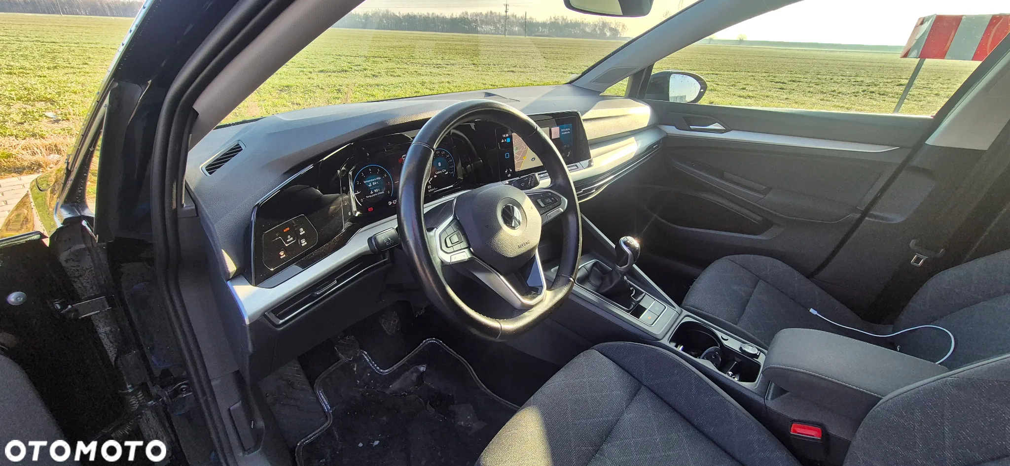 Volkswagen Golf - 4